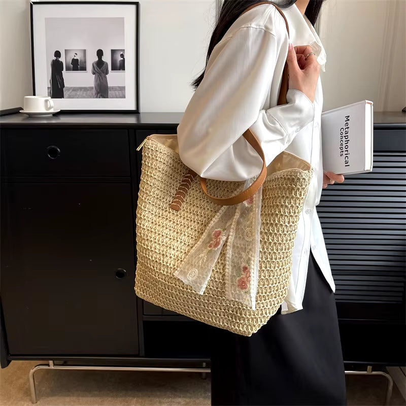 Summer Large Capacity Tote Bag Women Shoulder Bag Handmade Woven Bag Fresh Rural Handheld Grass Woven Women Bag